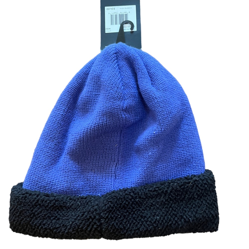 NIKE Youth Winter Hat Purple Black Unisex
Size: Youth NEW - Picture 3 of 3